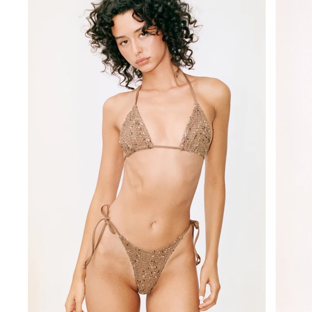With Jéan Betsy Bikini